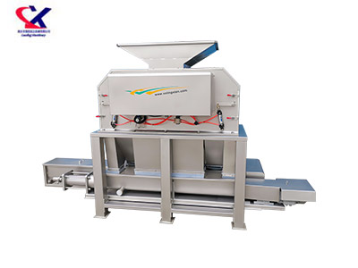 云南菠萝剥皮榨汁机